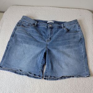 Lane Bryant Shorts Size 16 Mid Rise Boyfriend Flex Magic Waistband Blue Denim